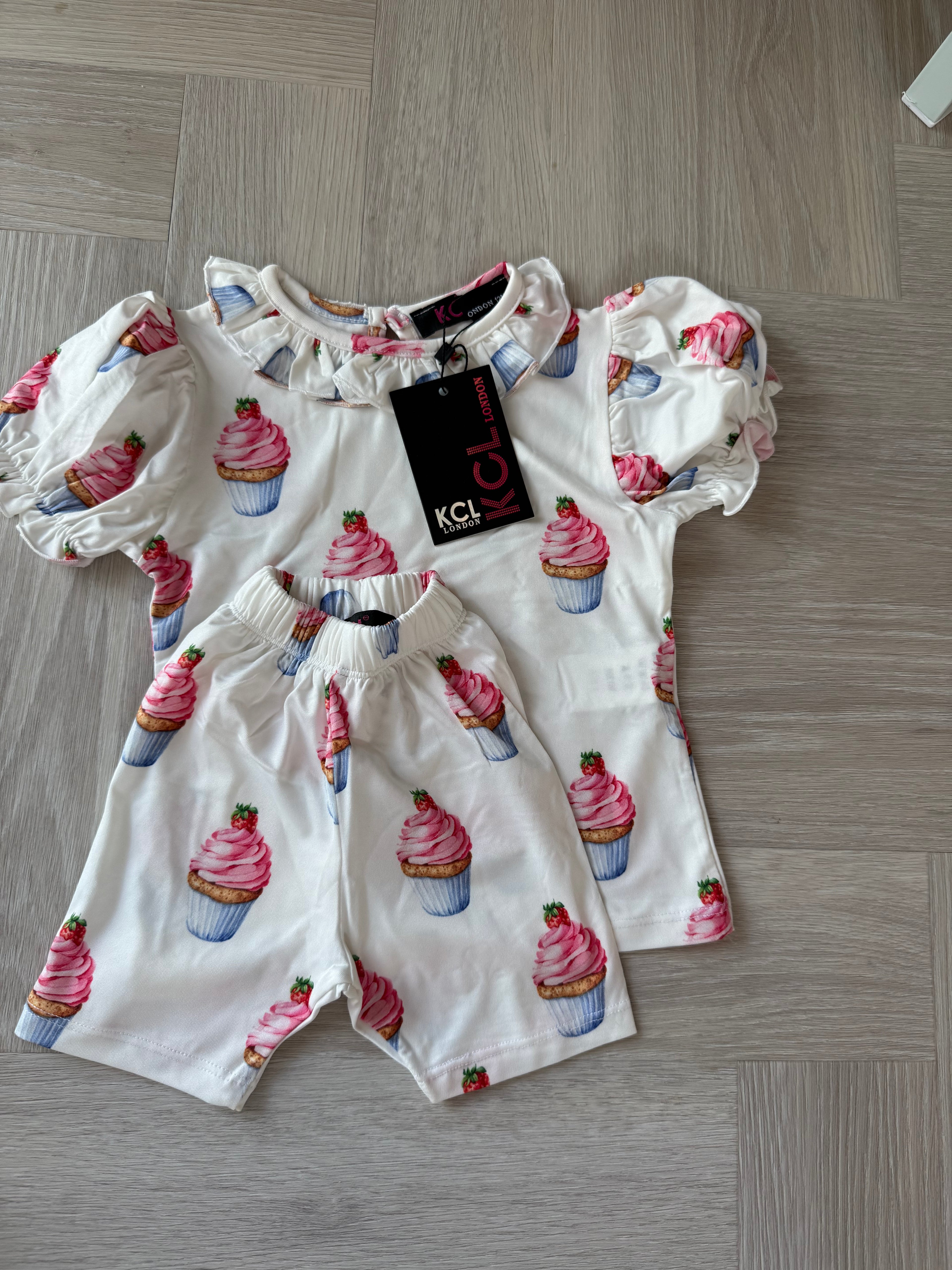 Cupcake set